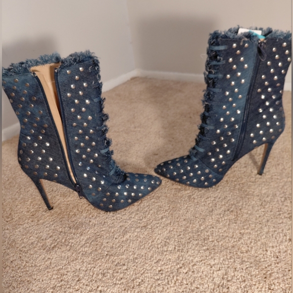 Frayed Denim Lace-Up Boots - Picture 3 of 5